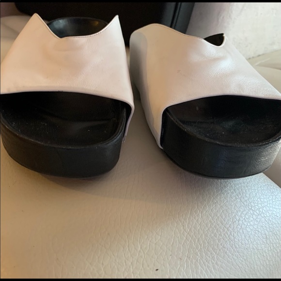 Simon Miller black and white slides - Picture 7 of 11